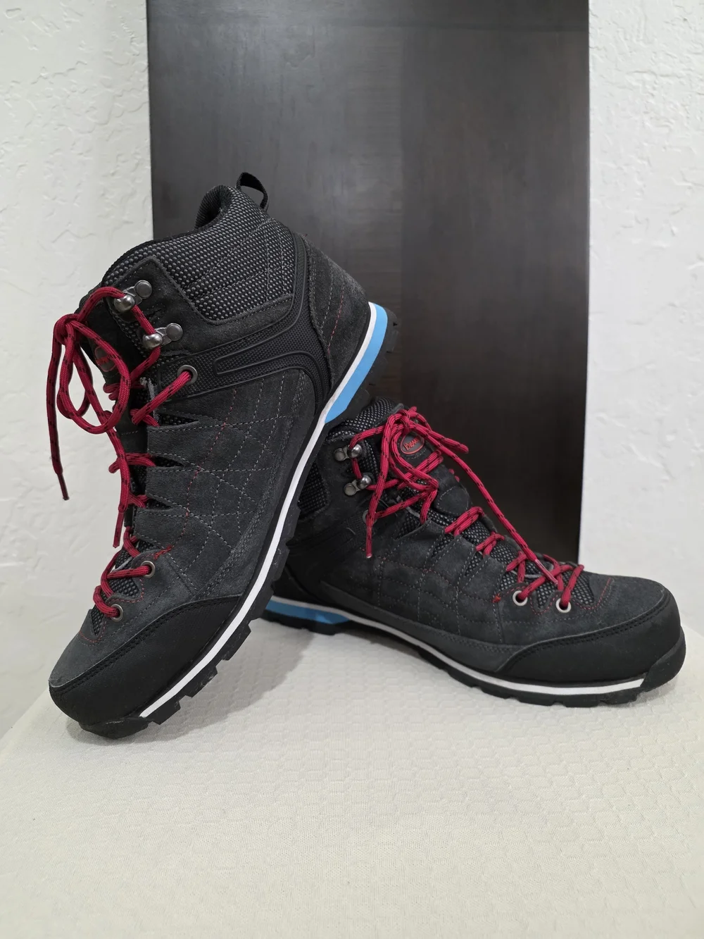 BearPaw Men's Black Boots with Red Laces and Blue Trim